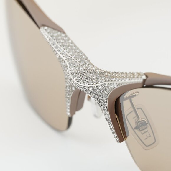 Fendi FE40176U 46G Cat Eye Rimless Sunglasses - Beige/Light Brown main image 7